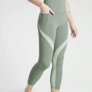 ✰ green athleta salutation stash pocket 7/8 tight ✰